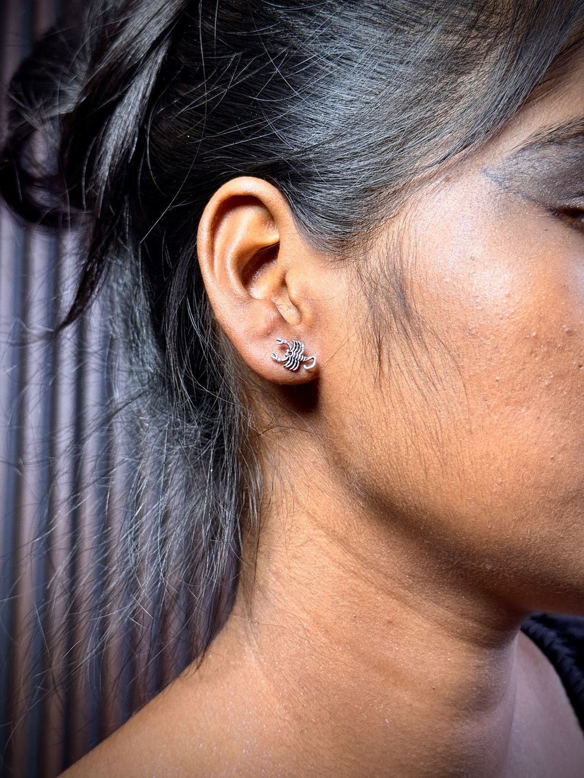 SCORIP STUDS Earring