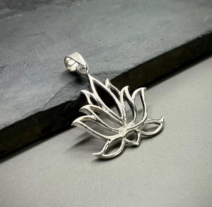 Lotus 925 Silver  Pendent